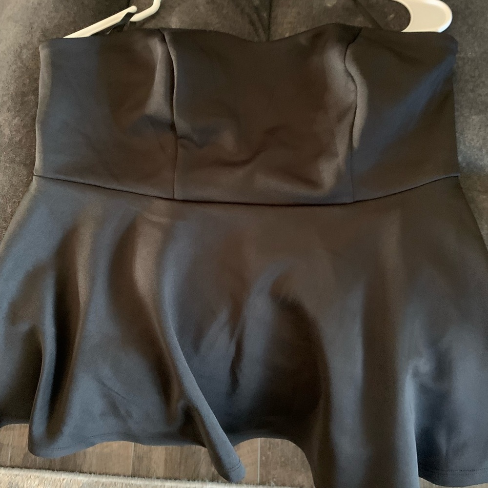Black strapless torrid top